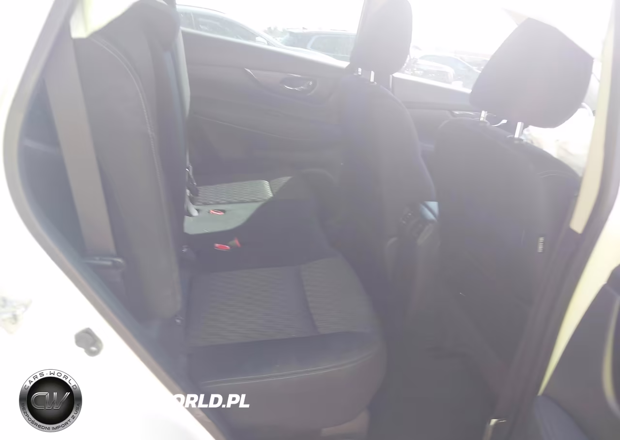 2017 Nissan Rogue S VIN:KNMAT2MT7HP573170 - 8