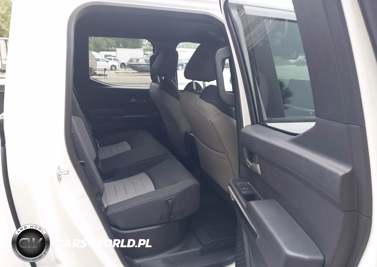 2025 Toyota Tacoma Trd Off Road VIN:3TMLB5JN9SM123987 - 8