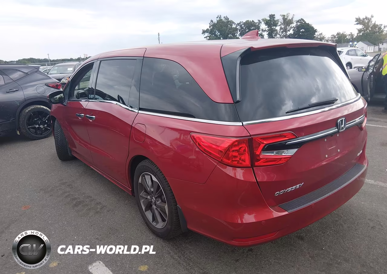 2022 Honda Odyssey Elite VIN:5FNRL6H9XNB068867 - 3