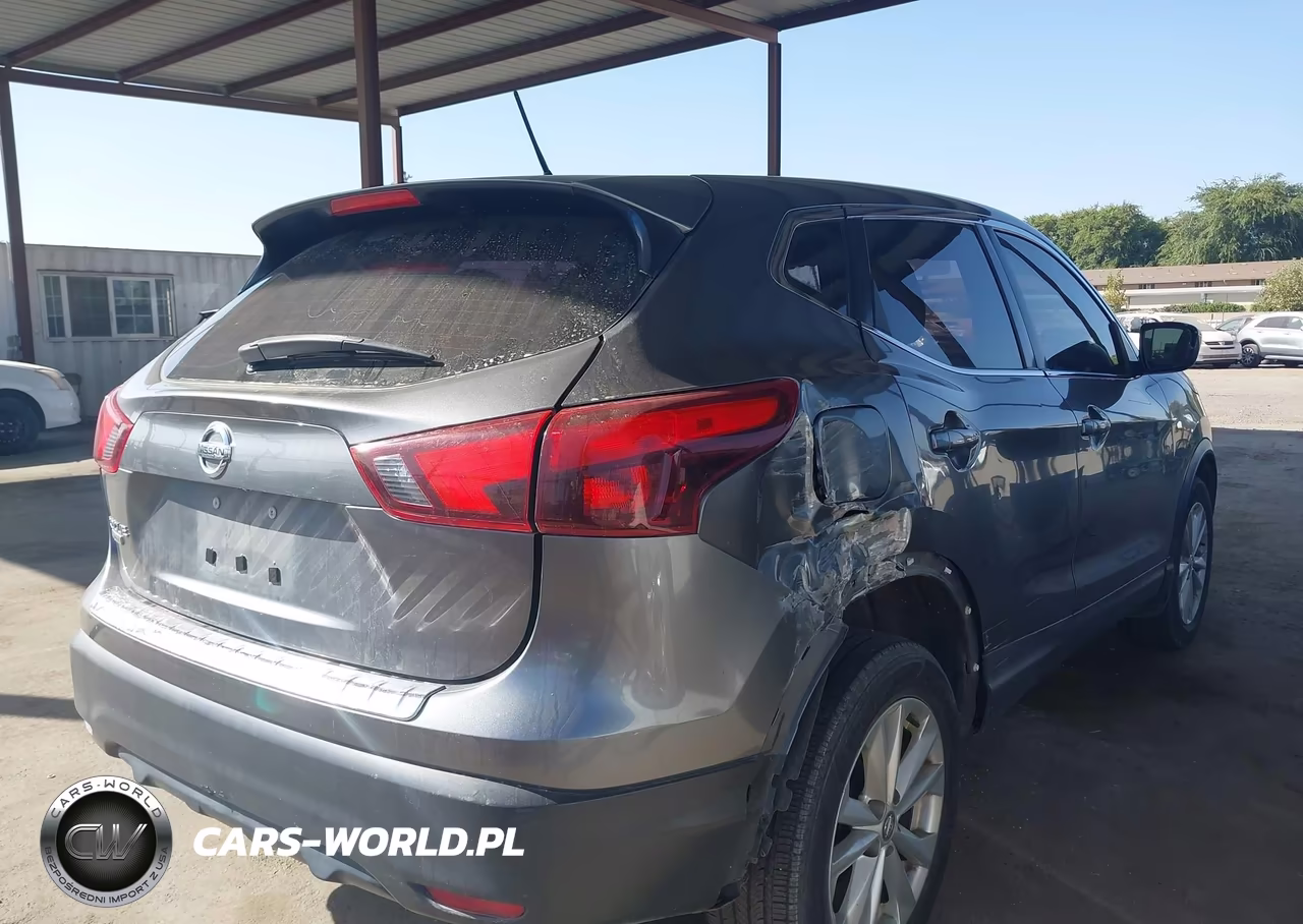 2017 Nissan Rogue Sport S VIN:JN1BJ1CP5HW034130 - 4