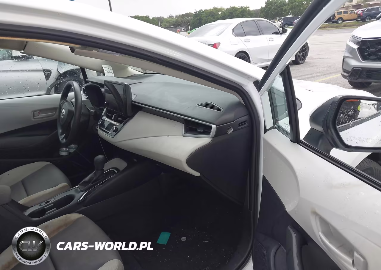 2026 Toyota Corolla Le VIN:5YFB4MDE7TP439359 - 5
