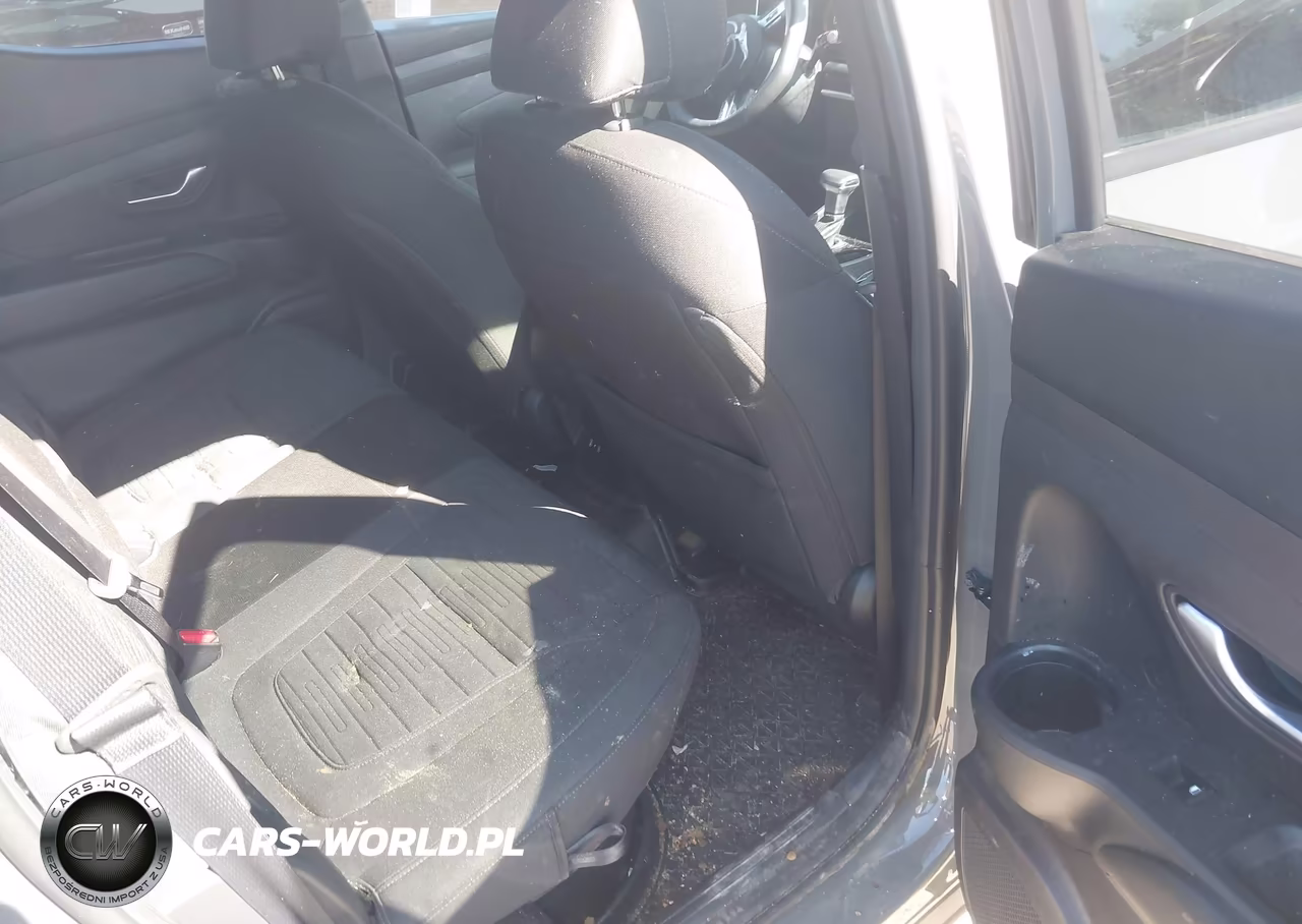 2025 Hyundai Santa Cruz Se VIN:5NTJADDE3SH153834 - 8