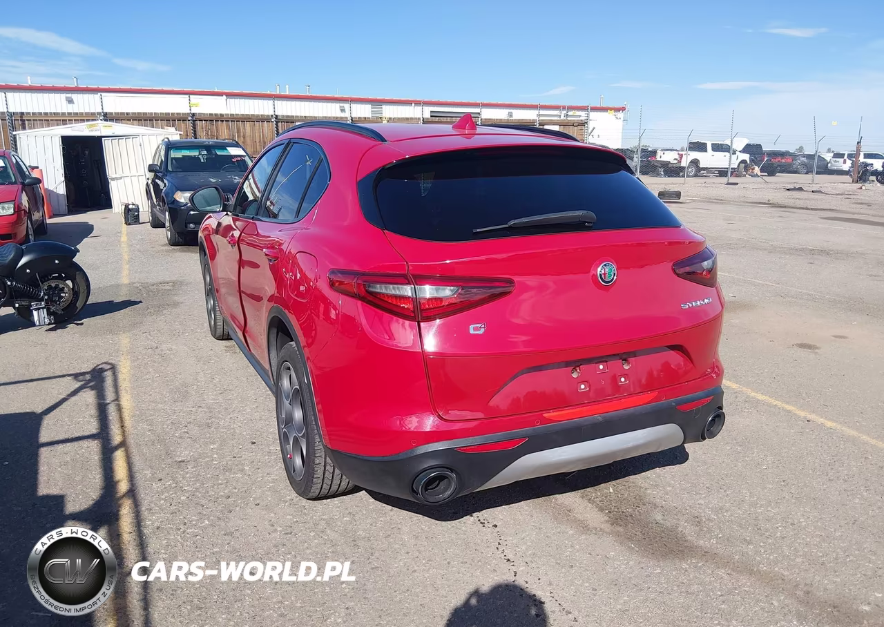 2018 Alfa Romeo Stelvio Ti Sport Awd VIN:ZASFAKNN8J7B90296 - 3