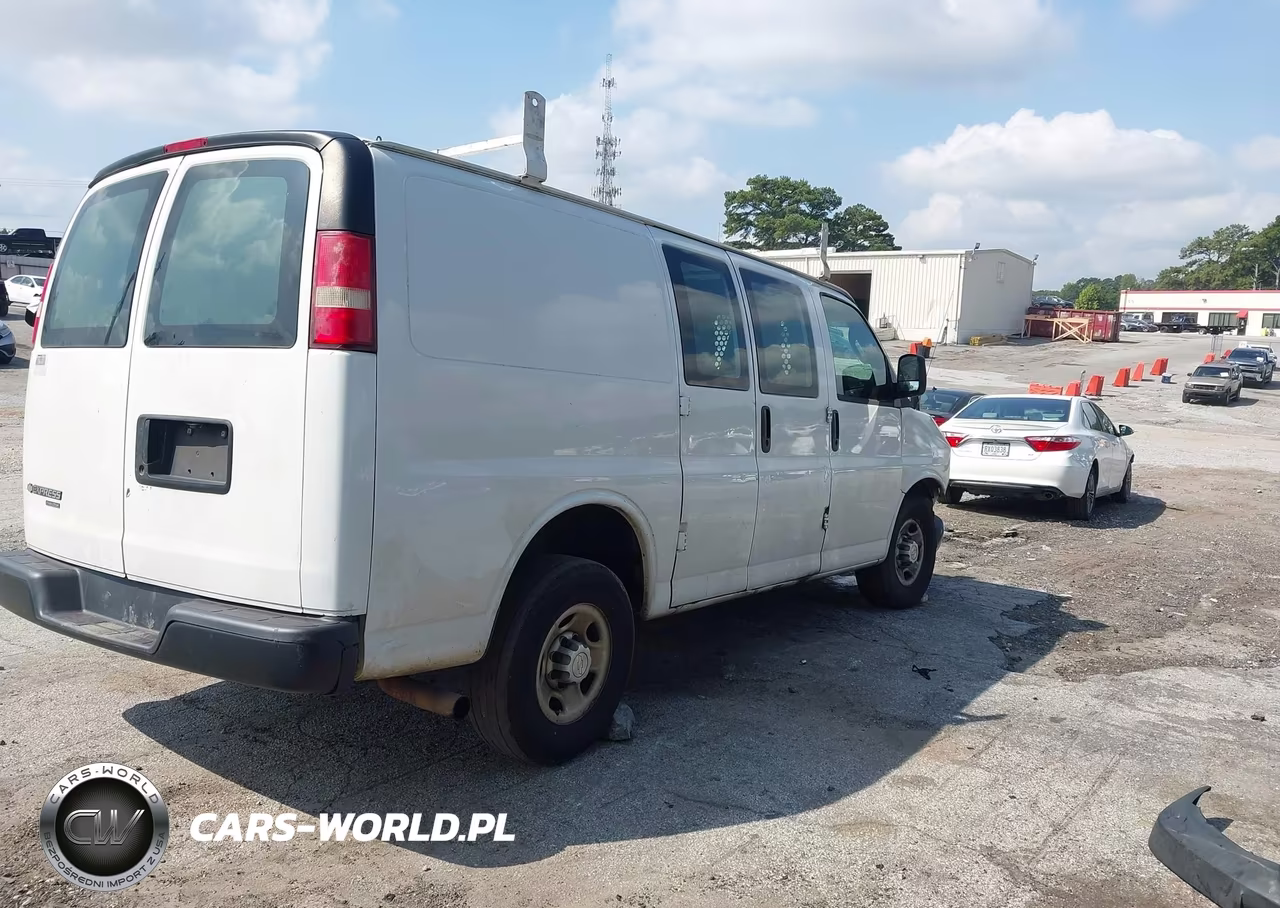 2016 Chevrolet Express 2500 Work Van VIN:1GCWGAFF3G1261604 - 4