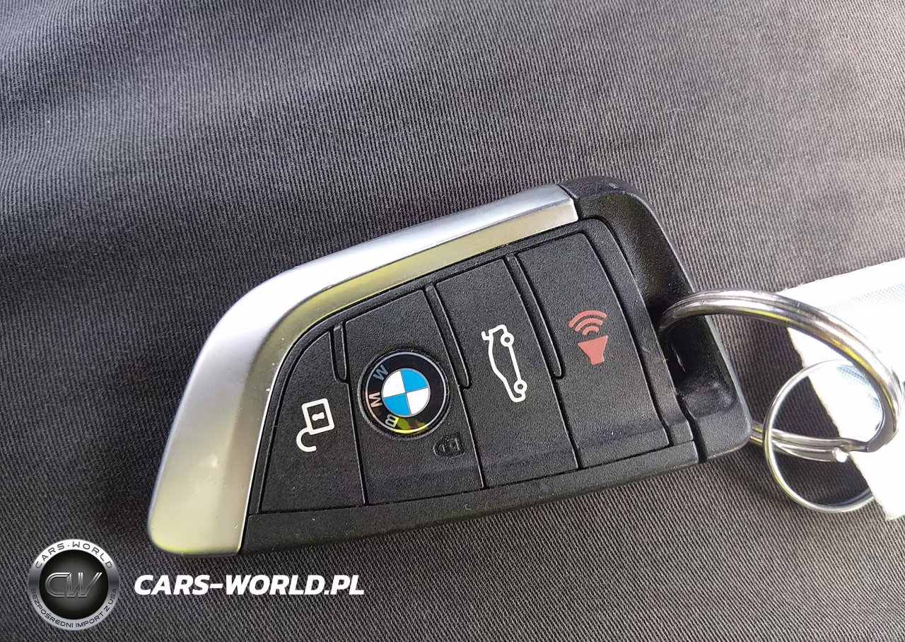 2018 BMW X1 Sdrive28I VIN:WBXHU7C3XJ5H44513 - 11