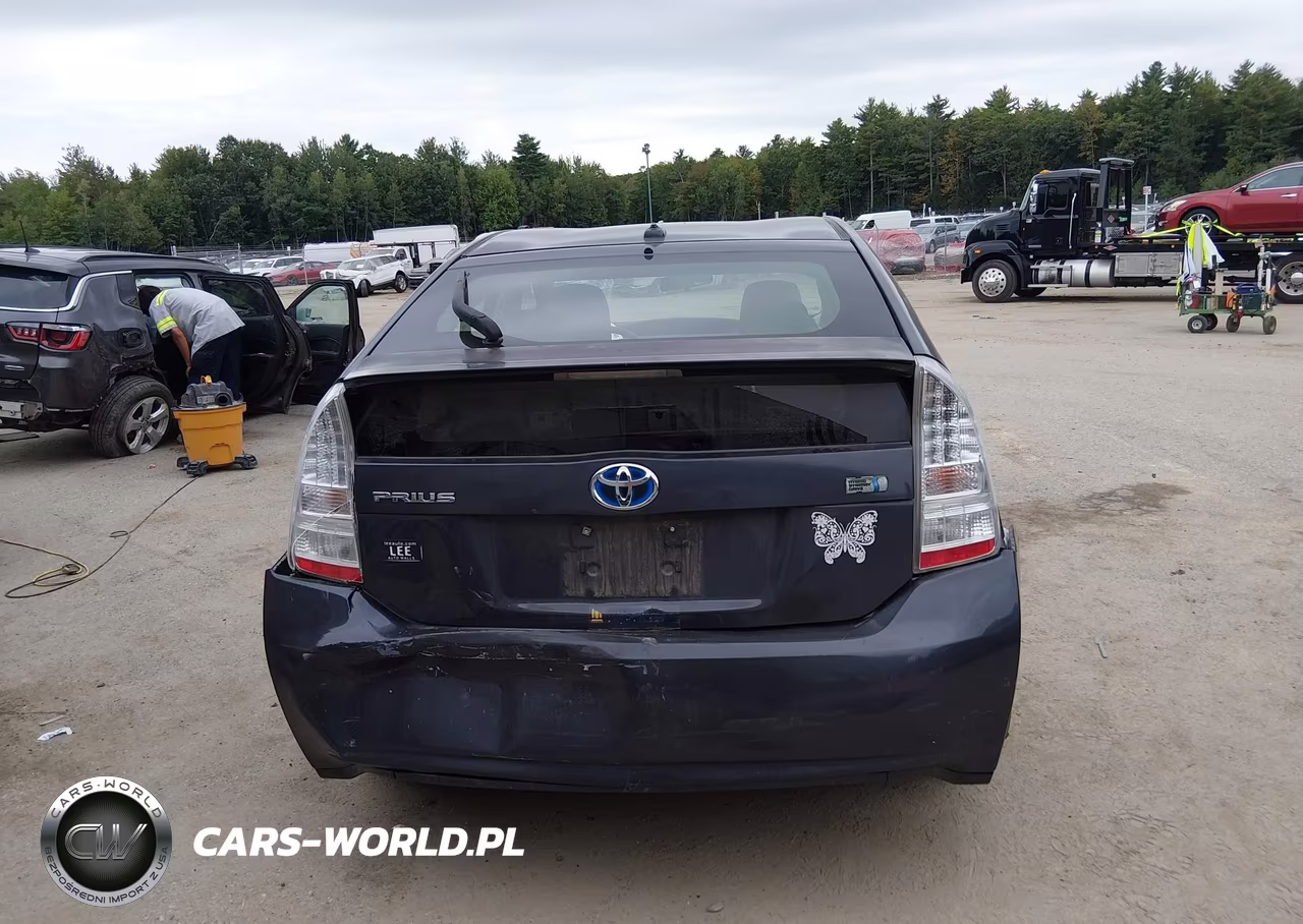 2010 Toyota Prius Iii VIN:JTDKN3DU8A0040367 - 16