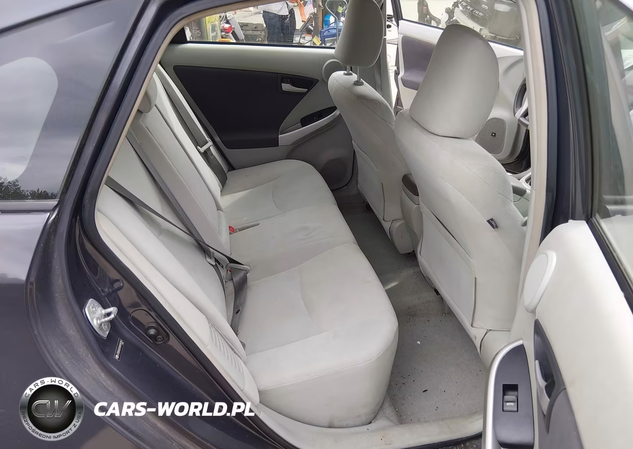 2010 Toyota Prius Iii VIN:JTDKN3DU8A0040367 - 8