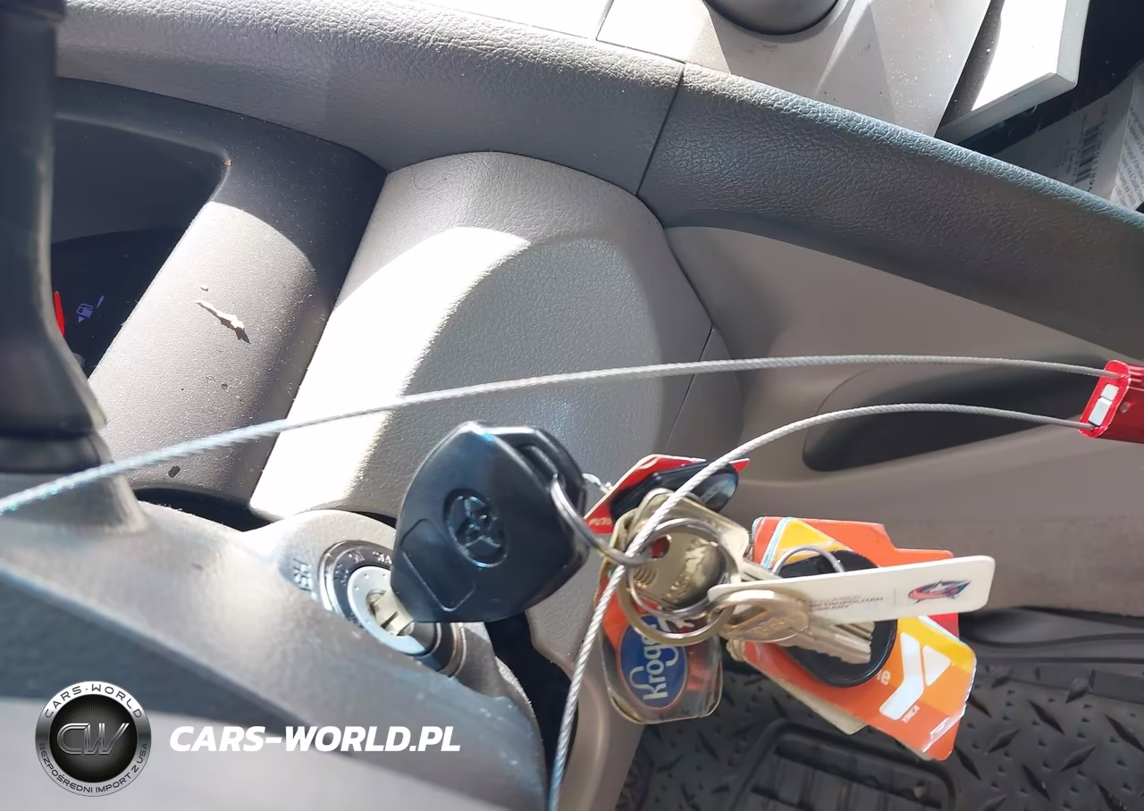 2011 Toyota Camry Le VIN:4T4BF3EK1BR111740 - 11