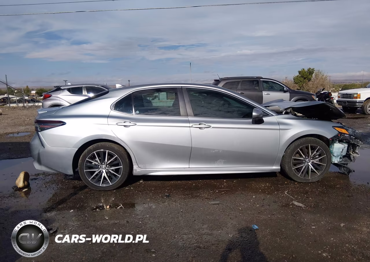 2021 Toyota Camry Se VIN:4T1G11AK1MU610100 - 14
