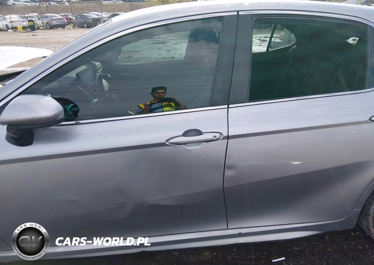 2021 Toyota Camry Se VIN:4T1G11AK1MU610100 - 6