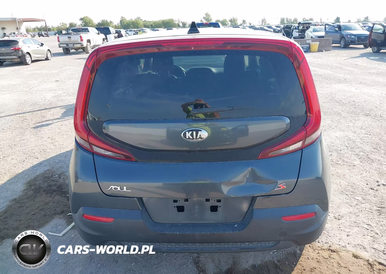 2020 Kia Soul S VIN:KNDJ23AU5L7002548 - 16