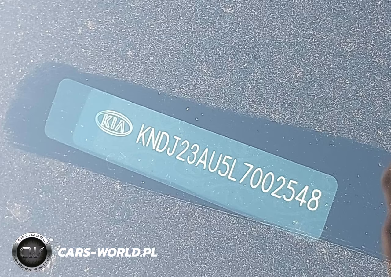 2020 Kia Soul S VIN:KNDJ23AU5L7002548 - 17