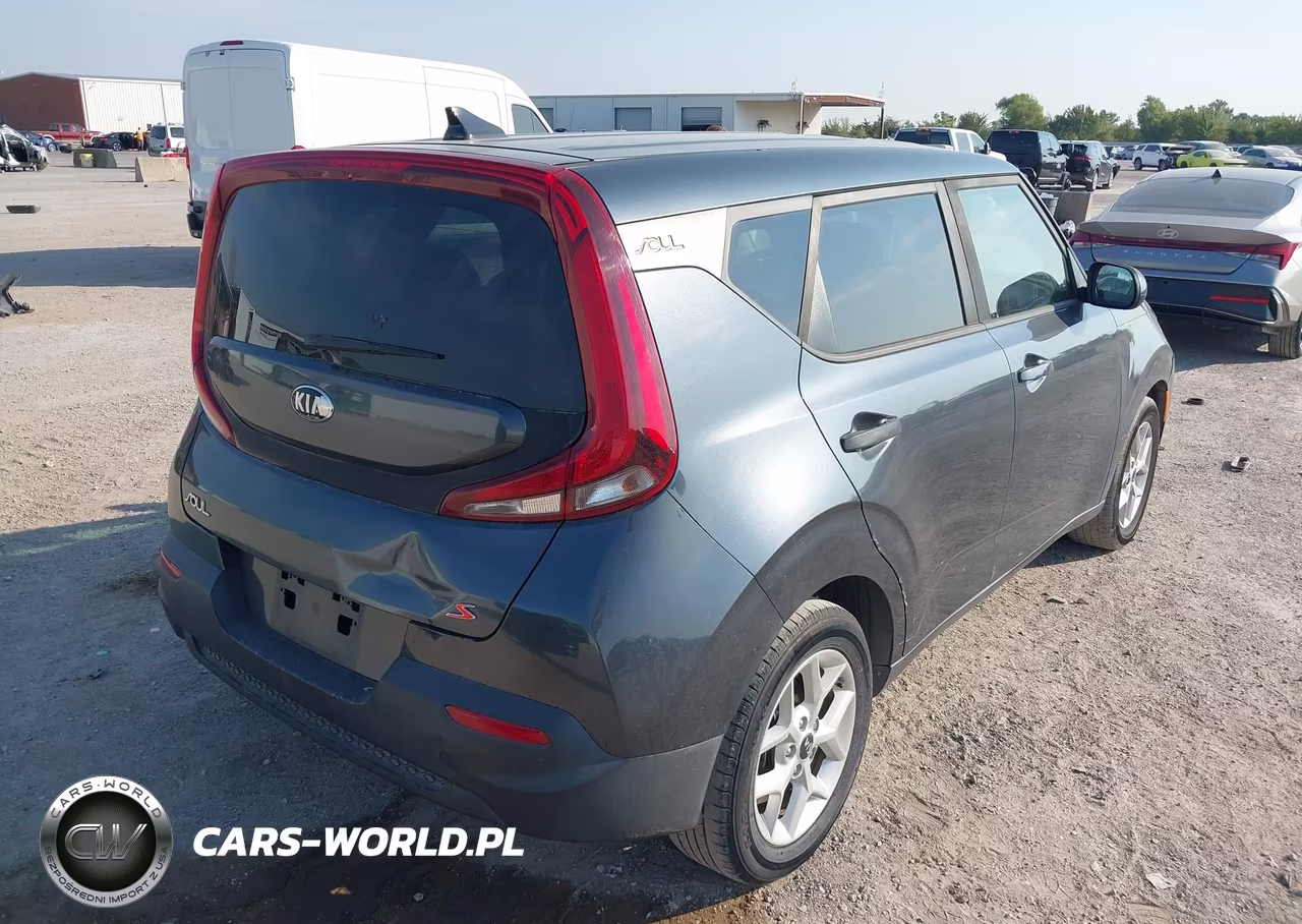 2020 Kia Soul S VIN:KNDJ23AU5L7002548 - 4