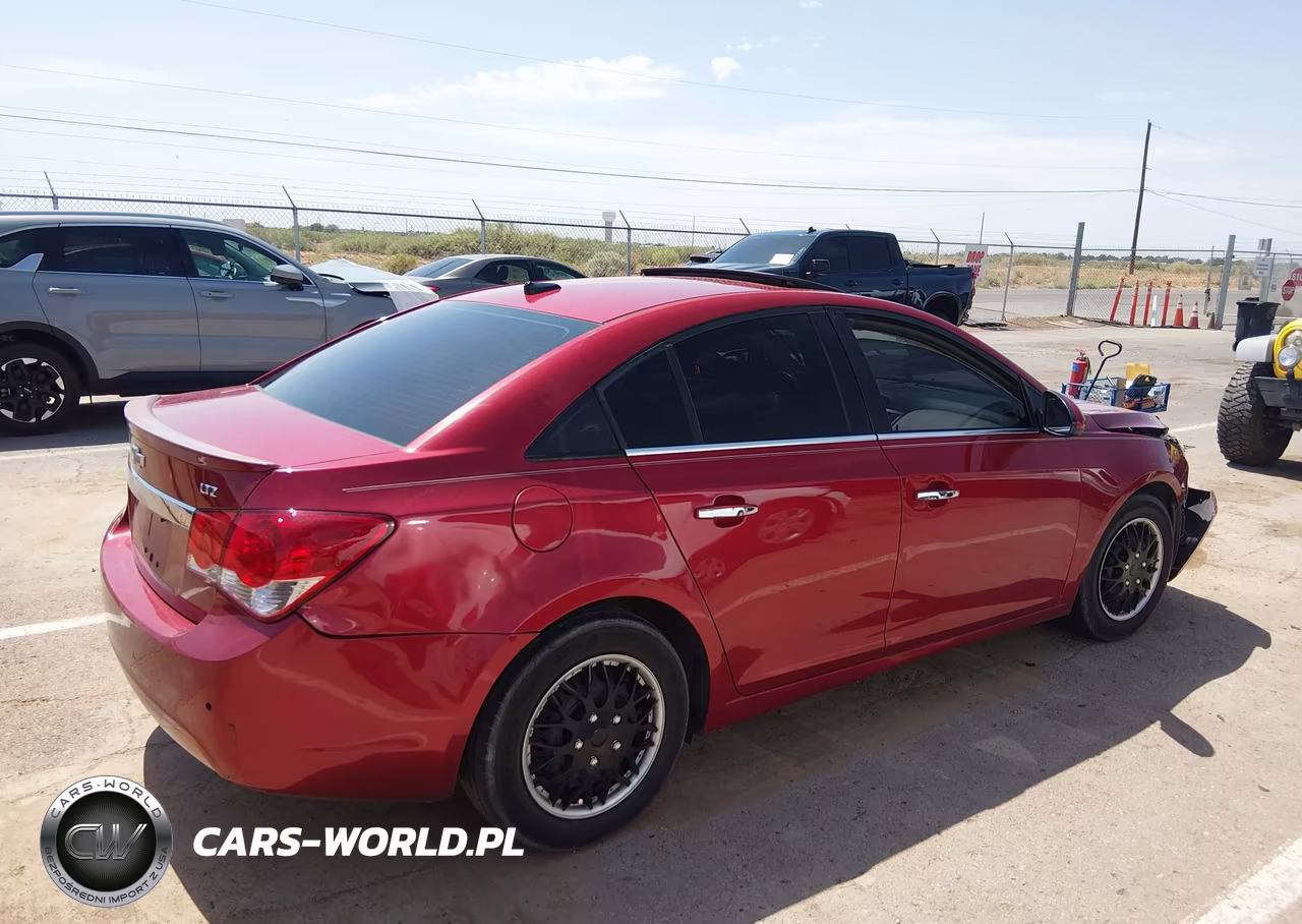2011 Chevrolet Cruze Ltz VIN:1G1PH5S95B7107760 - 4