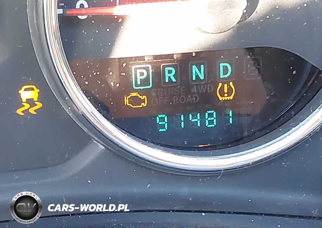 2013 Jeep Wrangler Unlimited Sahara VIN:1C4BJWEG6DL536759 - 16