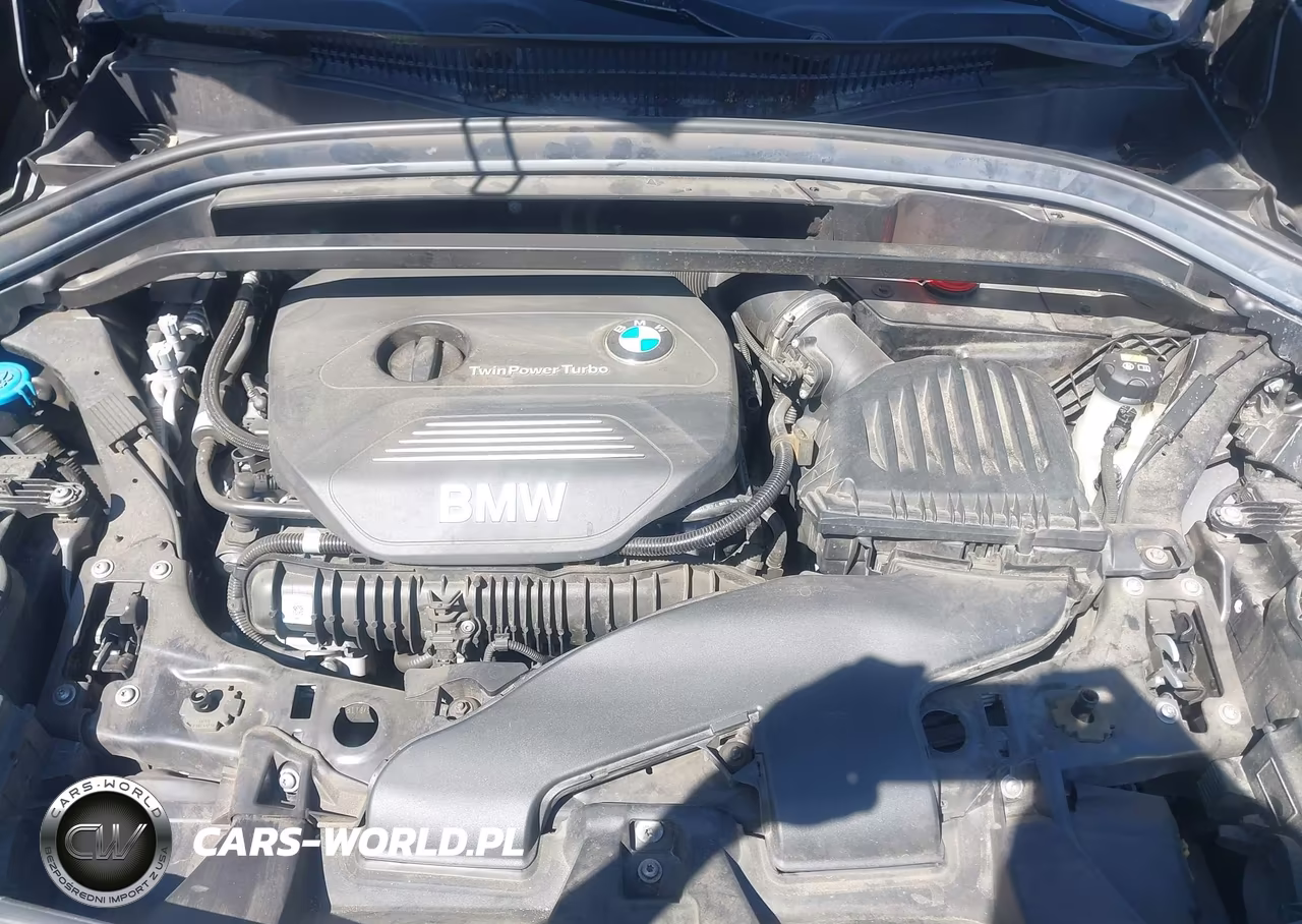 2018 BMW X1 Sdrive28I VIN:WBXHU7C31J5H41922 - 10