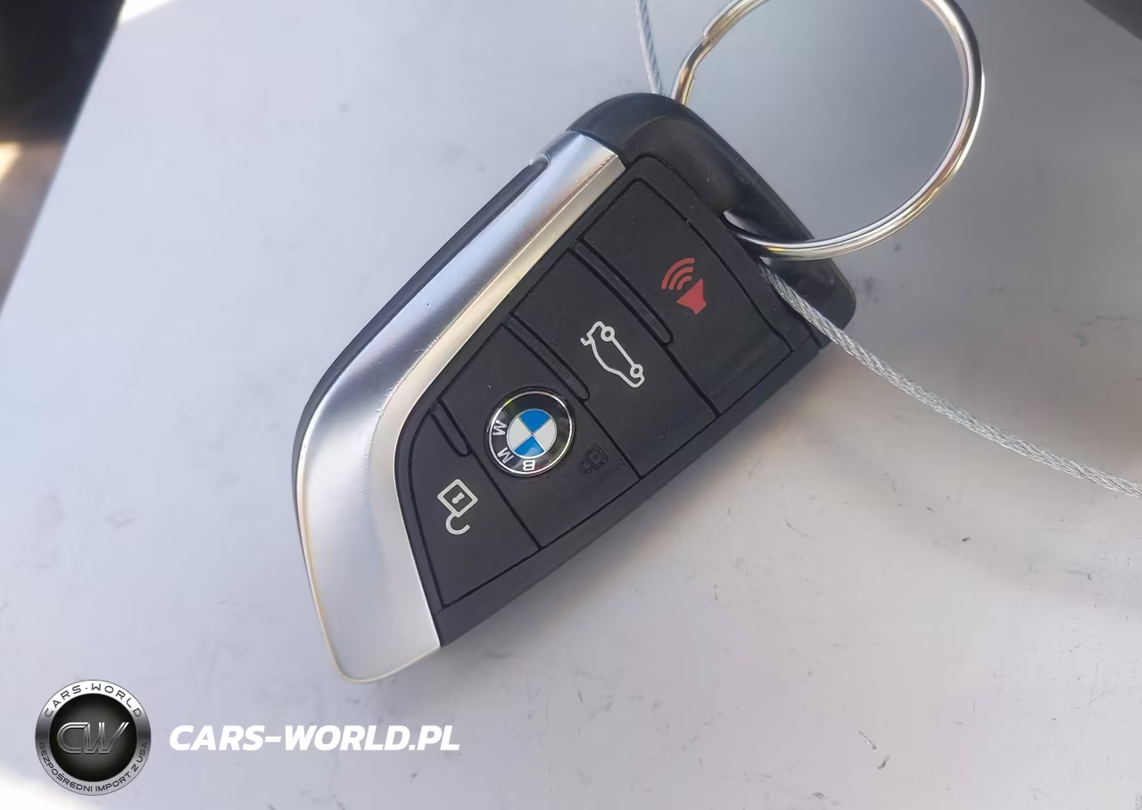2018 BMW X1 Sdrive28I VIN:WBXHU7C31J5H41922 - 11