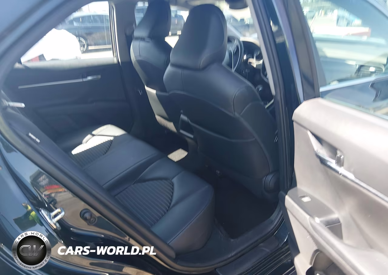 2020 Toyota Camry Se VIN:4T1G11AK7LU390038 - 8