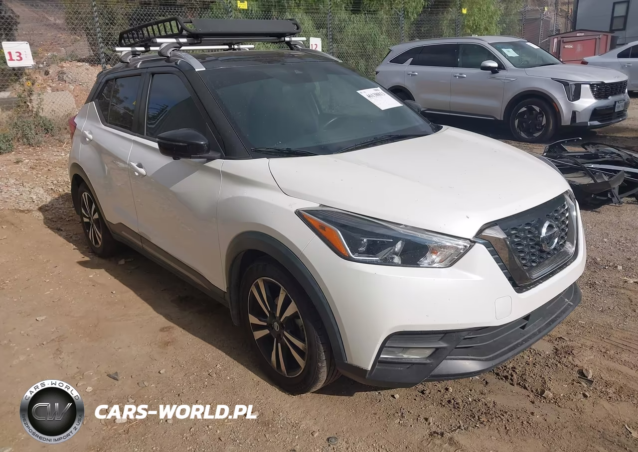 2020 Nissan Kicks Sr Xtronic Cvt
