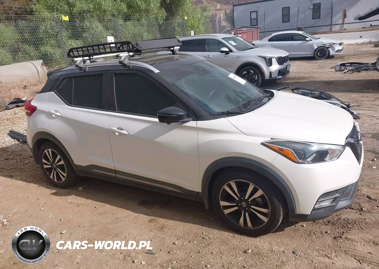 2020 Nissan Kicks Sr Xtronic Cvt VIN:3N1CP5DV3LL528542 - 13