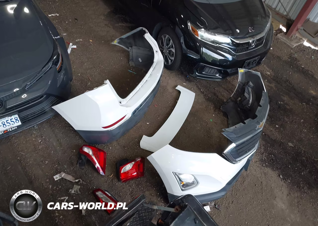 2018 Chevrolet Equinox Ls VIN:3GNAXHEV1JS571954 - 12
