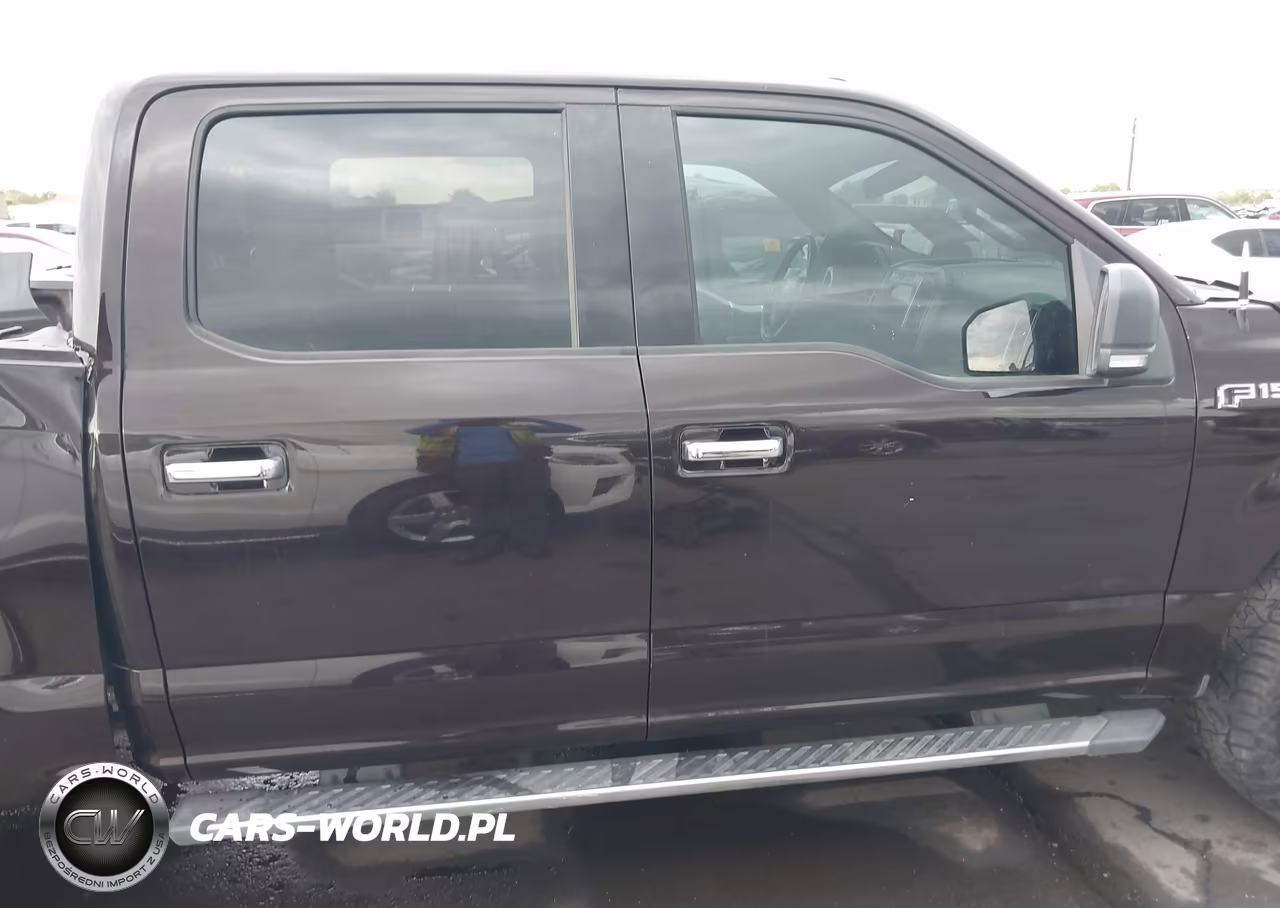 2018 Ford F-150 Xlt VIN:1FTEW1CG7JFA06833 - 14