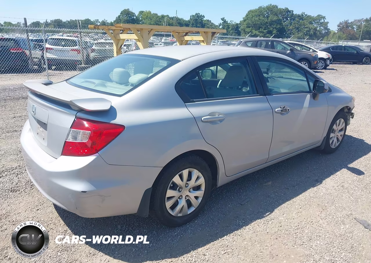 2012 Honda Civic Lx VIN:2HGFB2F58CH563267 - 4