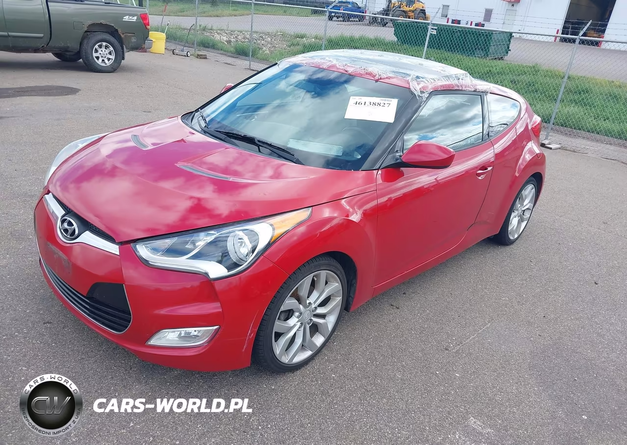 2015 Hyundai Veloster VIN:KMHTC6AD0FU238050 - 2