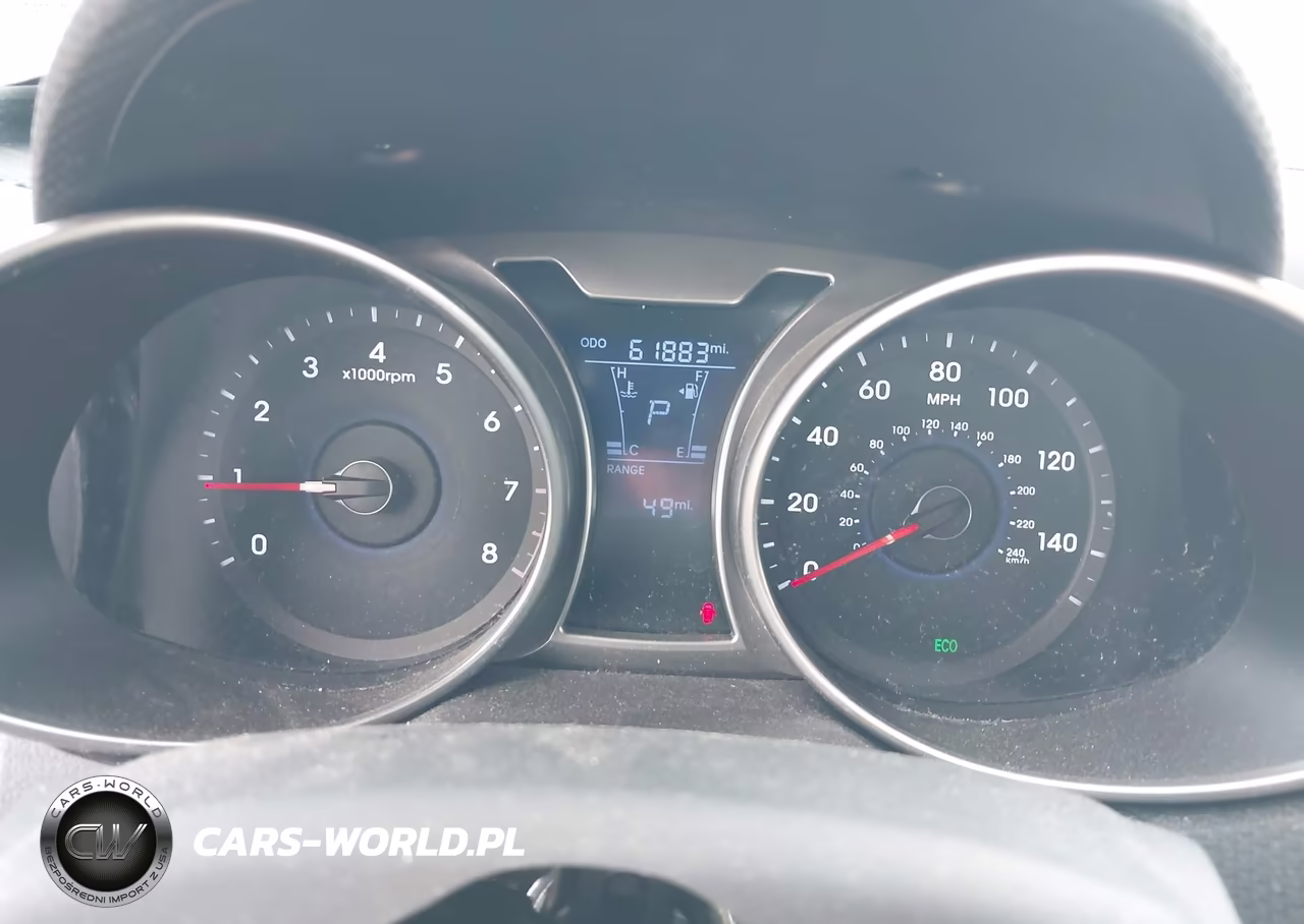 2015 Hyundai Veloster VIN:KMHTC6AD0FU238050 - 7