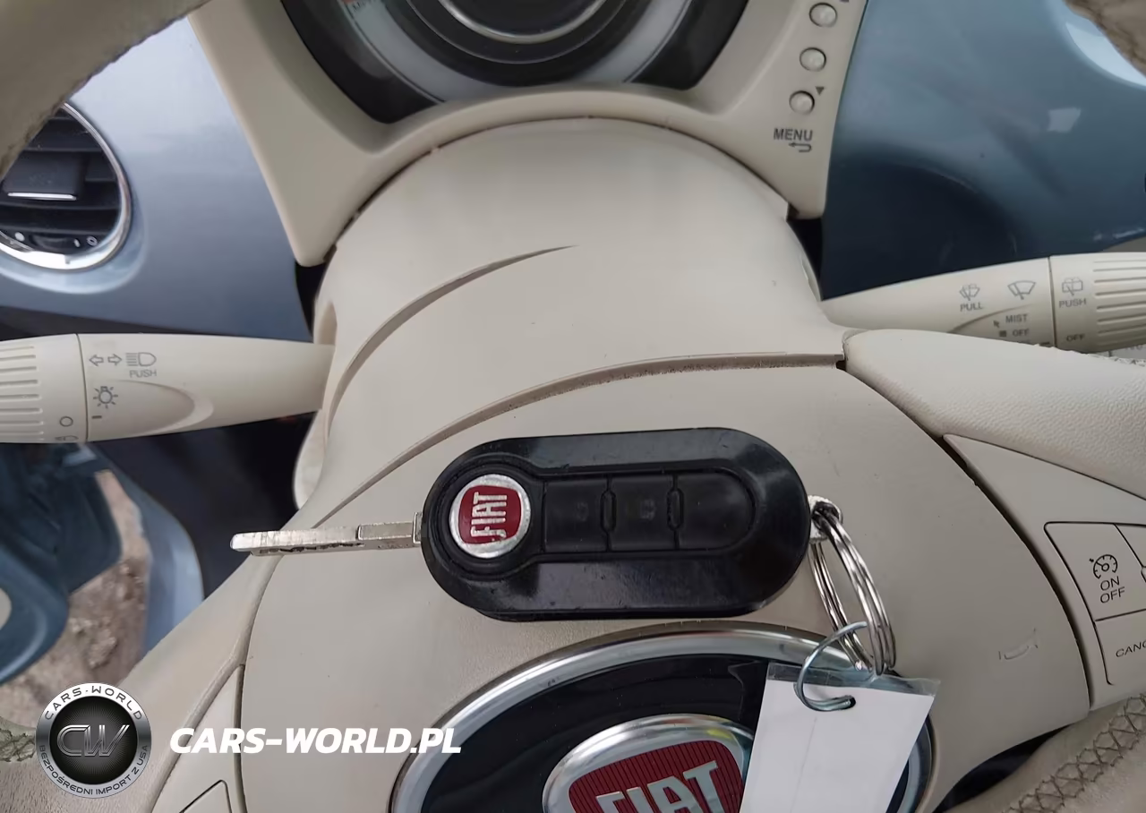 2013 Fiat 500 Lounge VIN:3C3CFFCR0DT739472 - 11