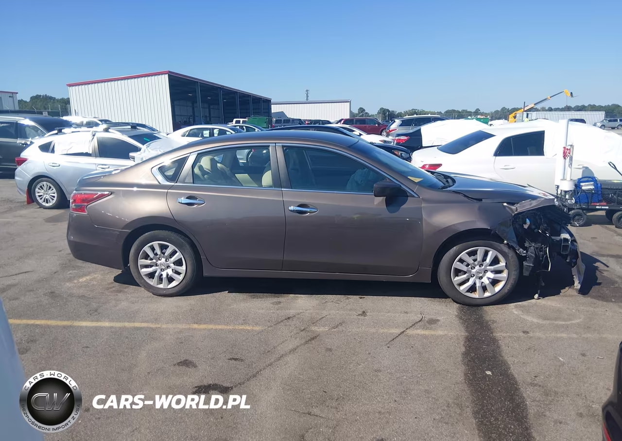 2014 Nissan Altima 2.5 S VIN:1N4AL3AP1EC315734 - 13