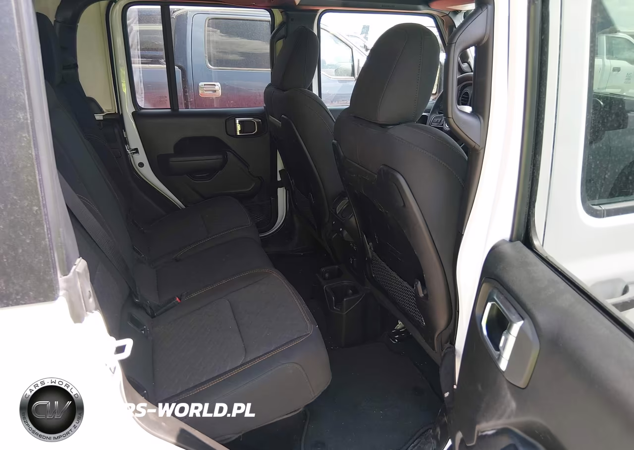 2026 Jeep Gladiator Mojave 4X4 VIN:1C6RJTEG0TL164399 - 8