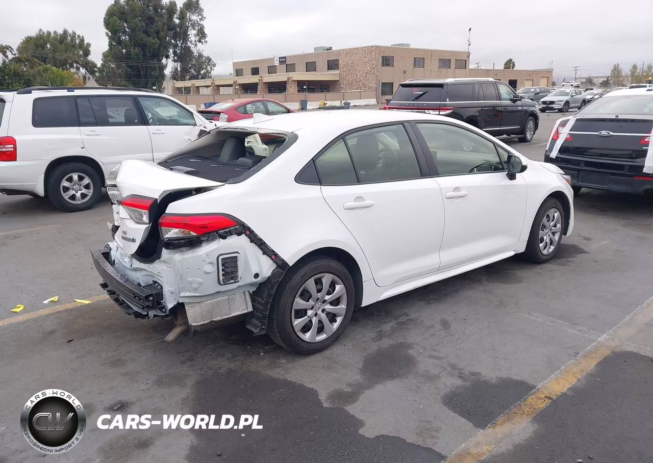 2024 Toyota Corolla Le-Se-Xle-Night Shade VIN:JTDBCMFE4R3066802 - 4