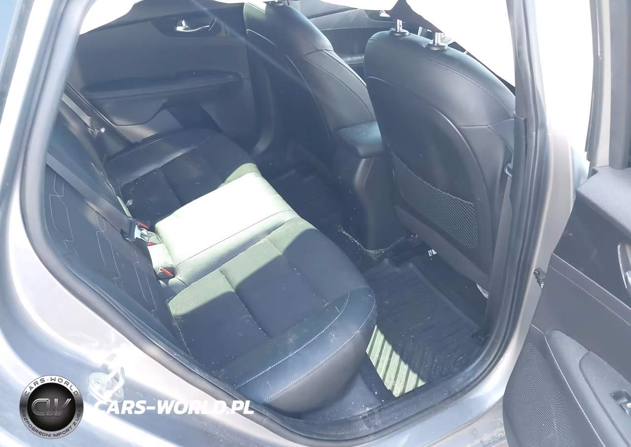 2022 Kia Forte Gt-Line VIN:3KPF54AD8NE435559 - 8