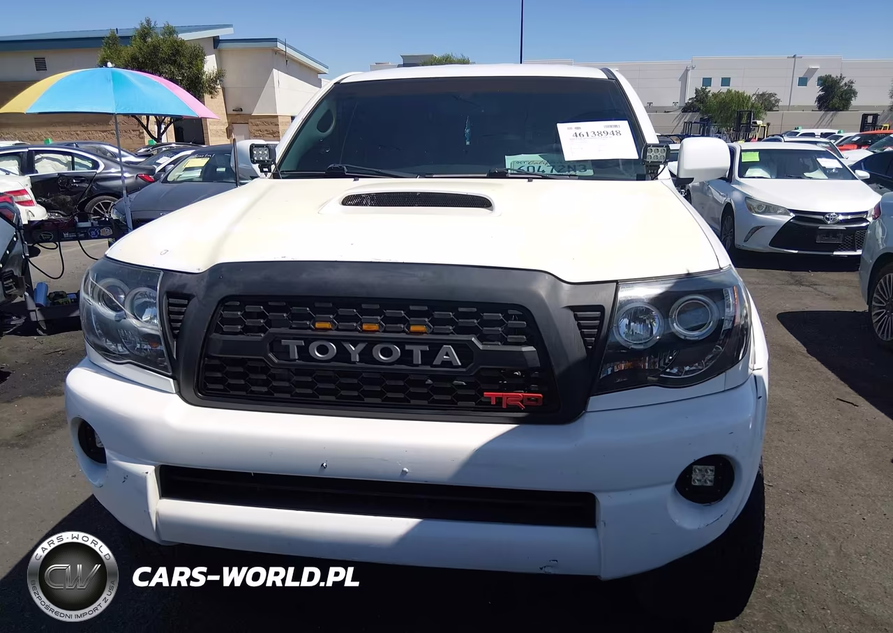 2009 Toyota Tacoma Base V6 VIN:3TMLU42N99M029623 - 12