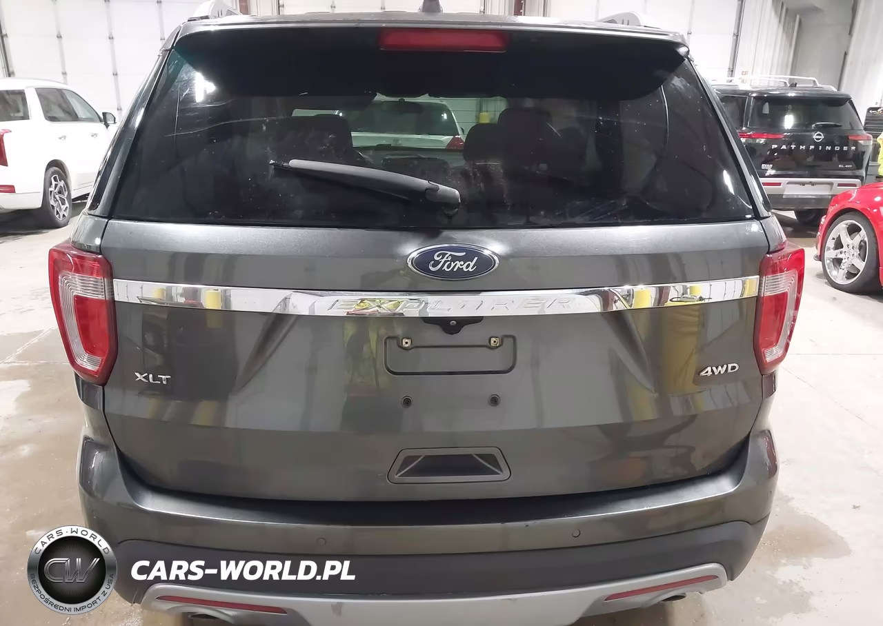 2017 Ford Explorer Xlt VIN:1FM5K8D85HGB94134 - 16