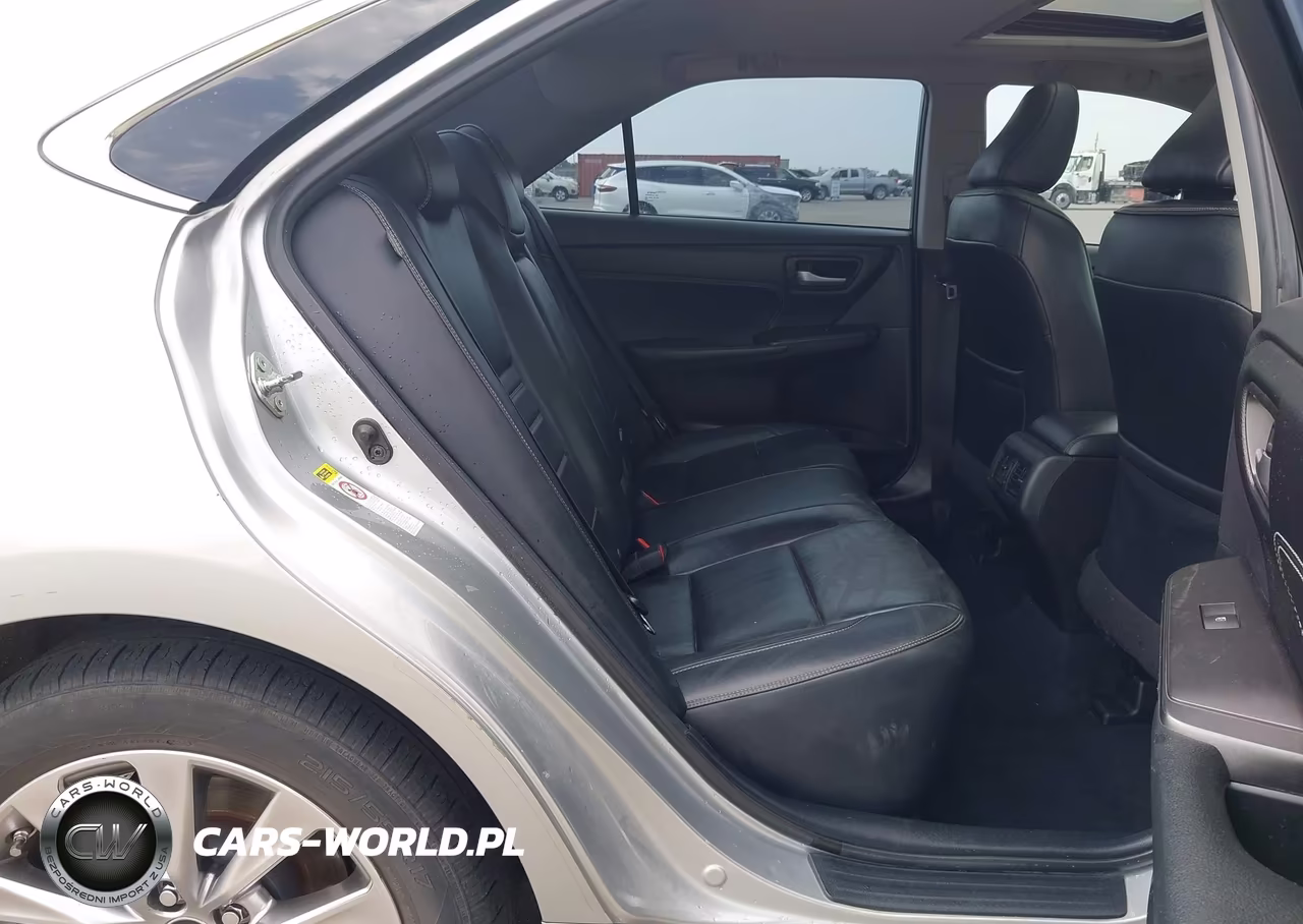 2016 Toyota Camry Xle VIN:4T1BF1FK0GU554837 - 8