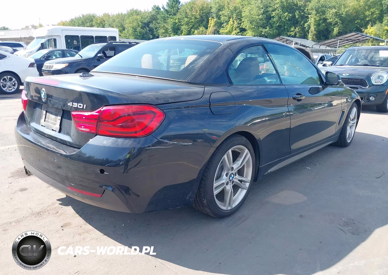2019 BMW 430I xDrive VIN:WBA4Z3C53KEF31795 - 4
