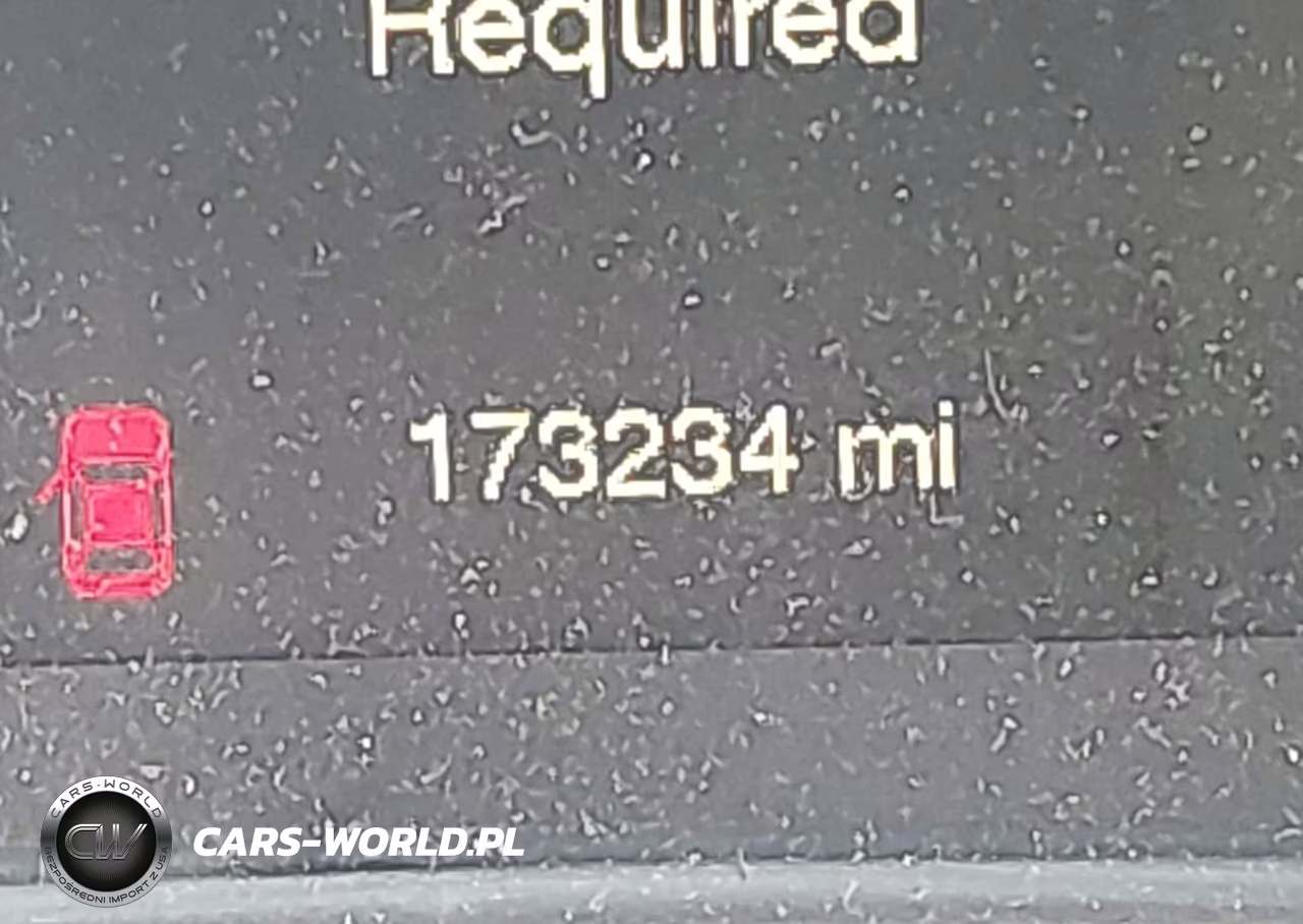 2017 Chrysler 200 Limited Platinum VIN:1C3CCCAB7HN503050 - 15