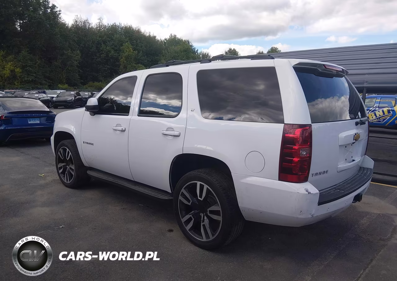 2008 Chevrolet Tahoe Lt VIN:1GNFK13058R256462 - 3