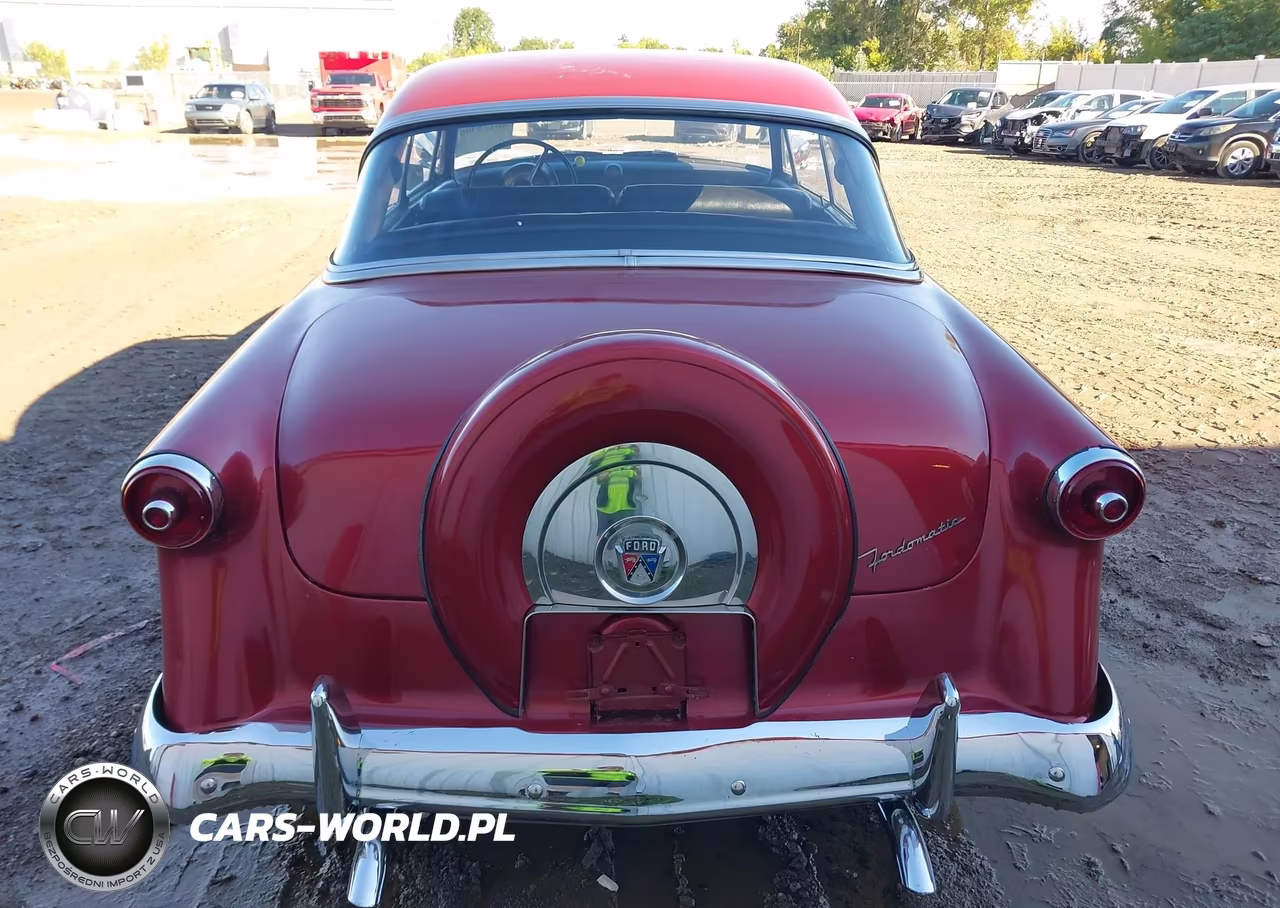1953 Ford Crestline Victoria VIN:B3FV208875 - 16