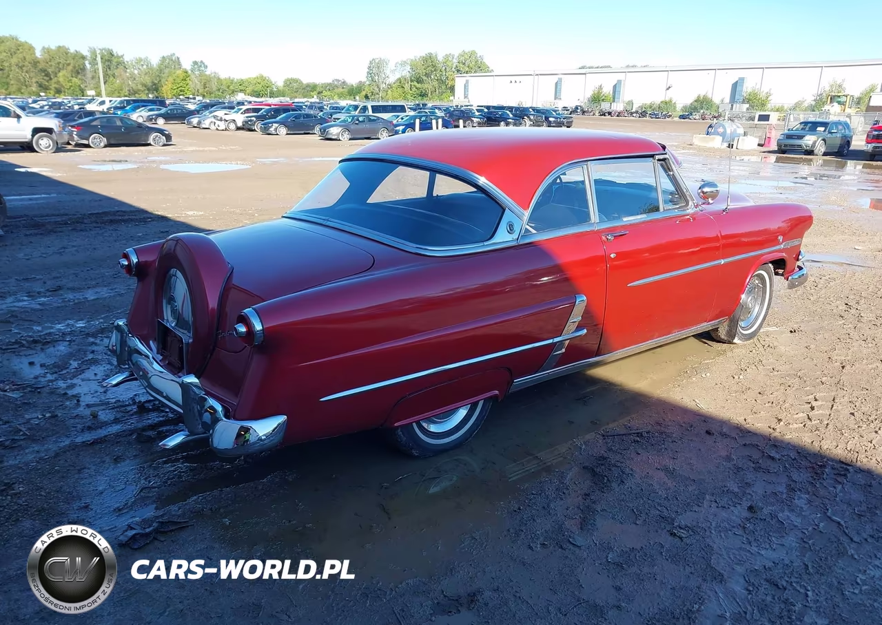 1953 Ford Crestline Victoria VIN:B3FV208875 - 4