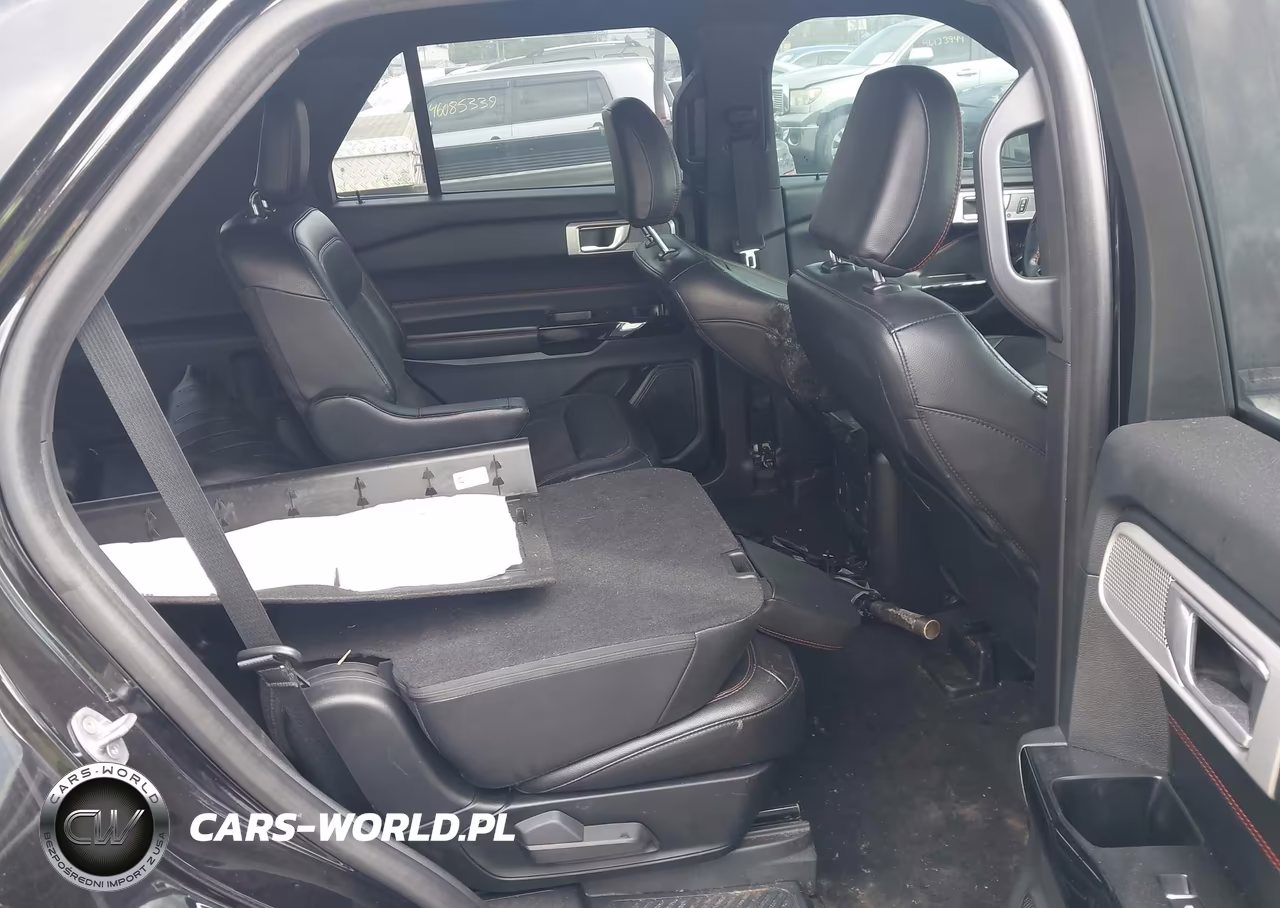 2022 Ford Explorer St-Line VIN:1FMSK8KHXNGC09275 - 8