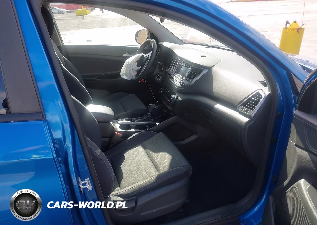 2018 Hyundai Tucson Se VIN:KM8J23A42JU784382 - 5