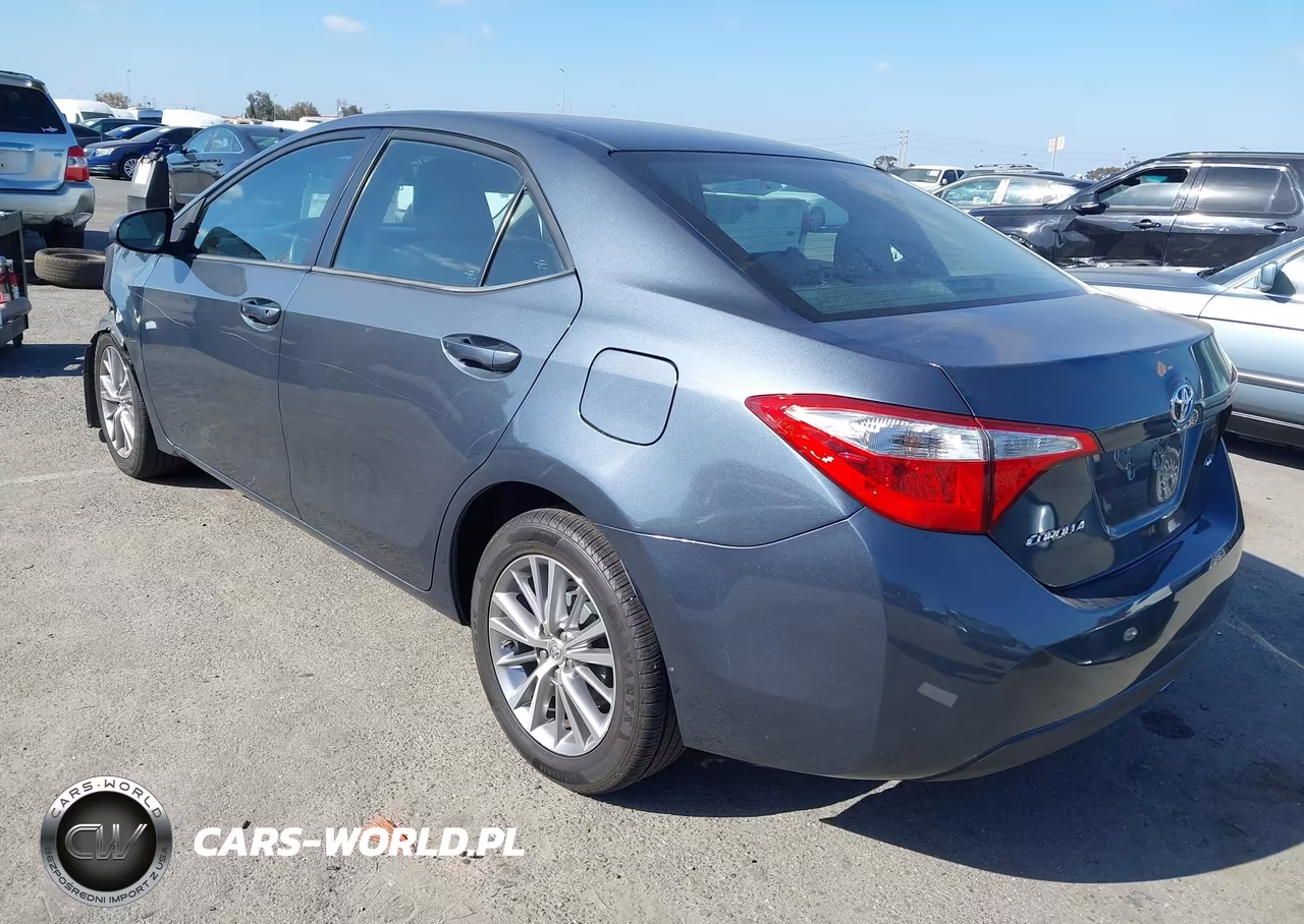 2014 Toyota Corolla Le Plus VIN:5YFBURHE3EP100432 - 3