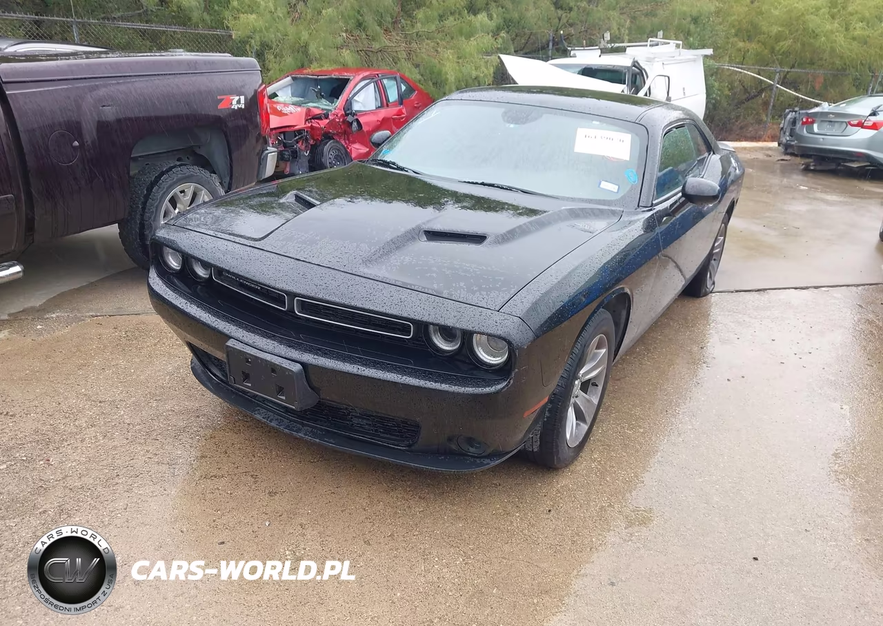 2018 Dodge Challenger Sxt VIN:2C3CDZAG0JH271997 - 6