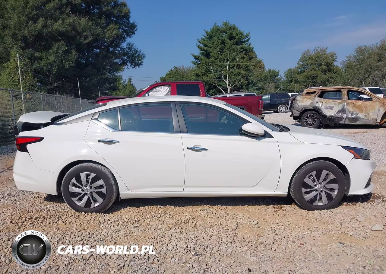 2022 Nissan Altima 2.5 S VIN:1N4BL4BV8NN389387 - 13