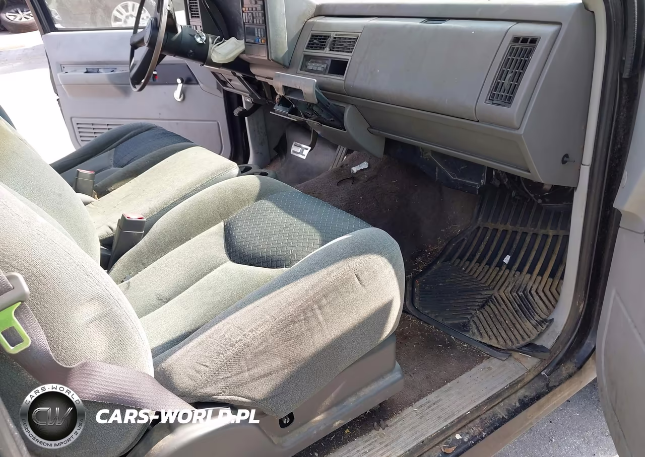 1994 GMC Sierra C1500 VIN:1GTDC14Z1RZ515475 - 8