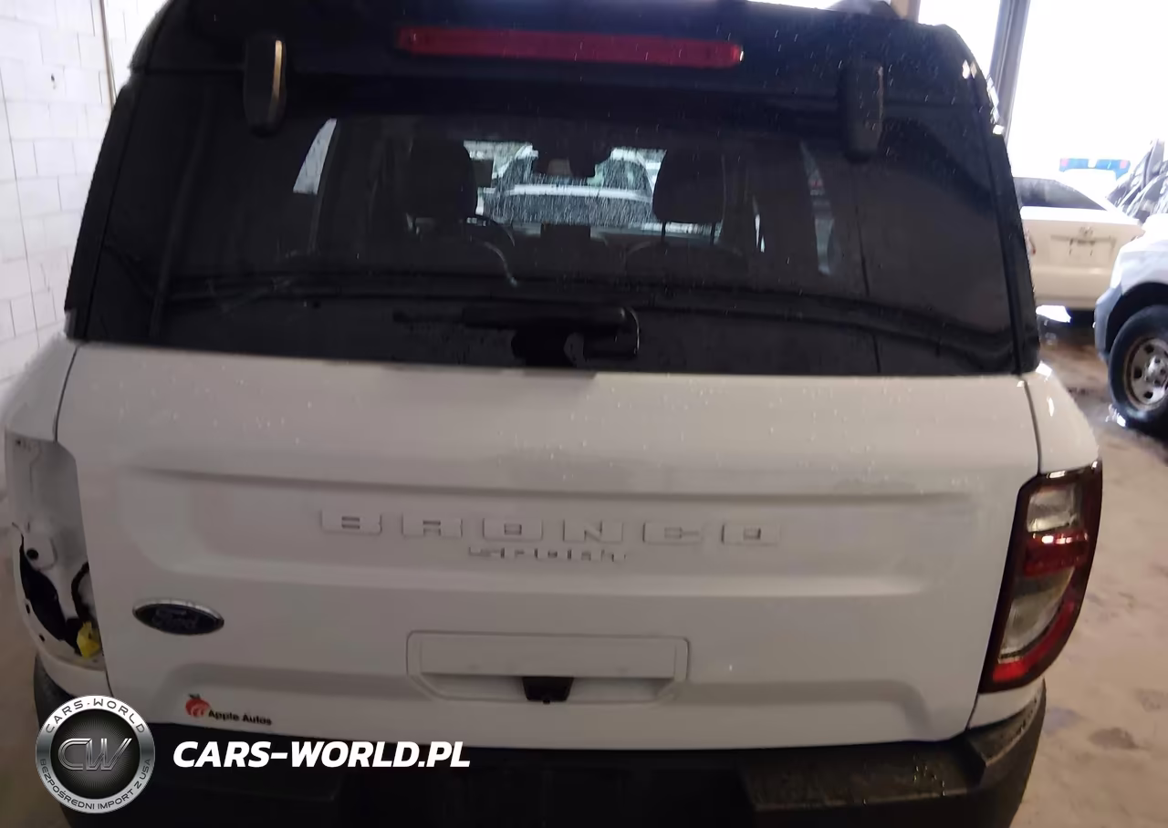2022 Ford Bronco Sport Outer Banks VIN:3FMCR9C67NRD17915 - 16