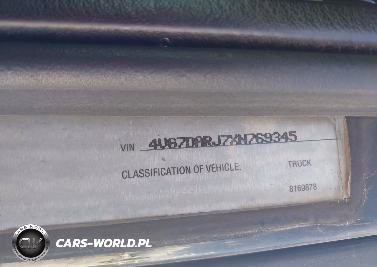 1999 Volvo Vn VIN:4VG7DARJ7XN769345 - 8